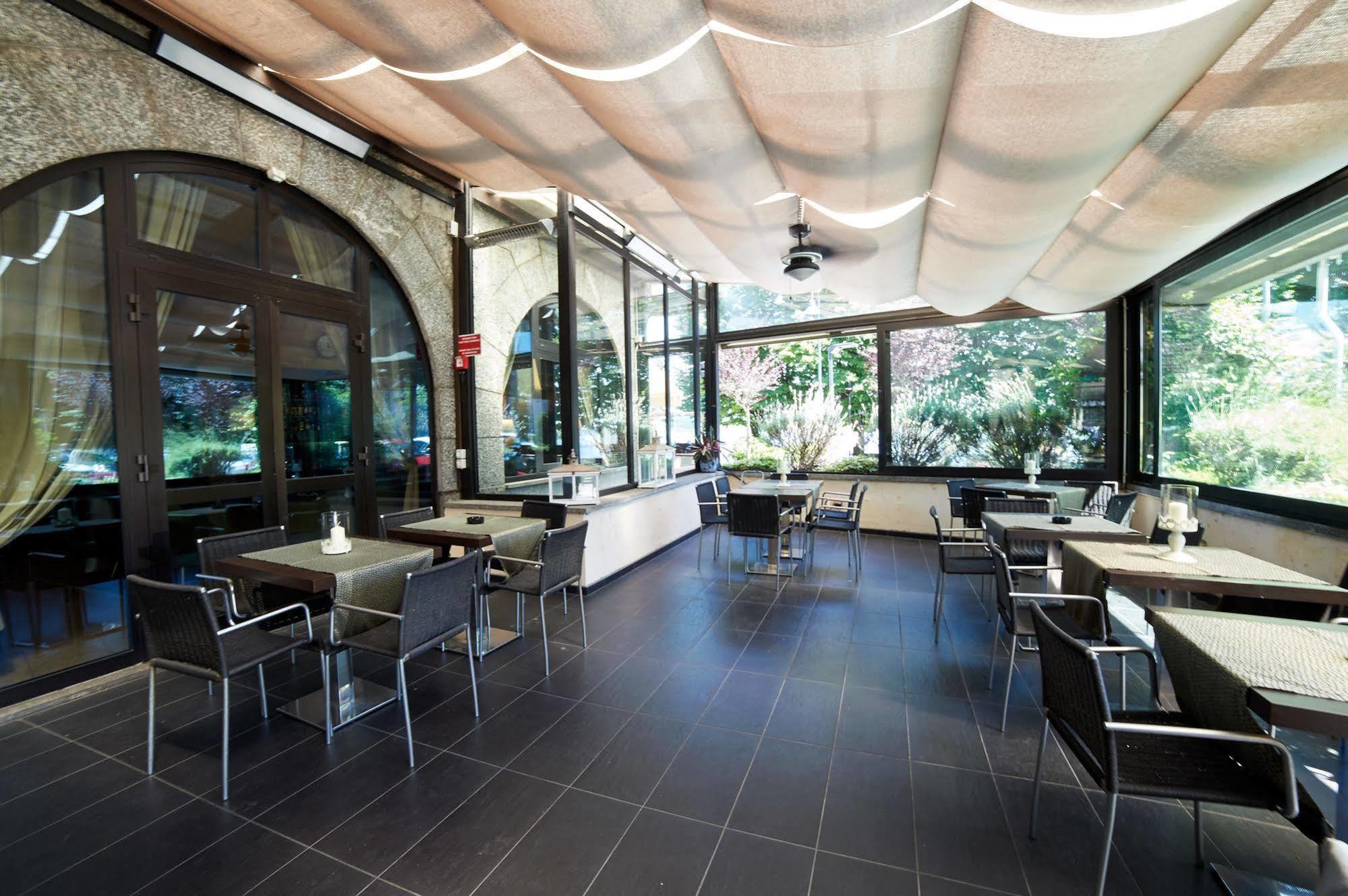 Hotel Giardino Arona Zewnętrze zdjęcie